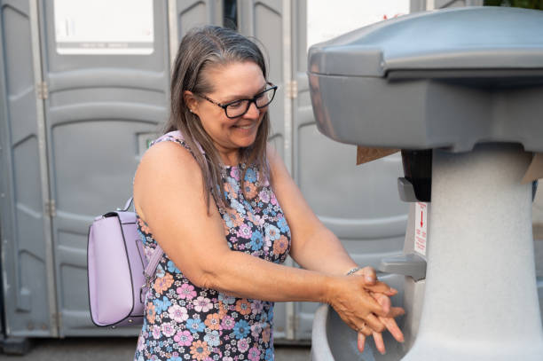 Best Portable toilet rental cost  in Tioga, TX